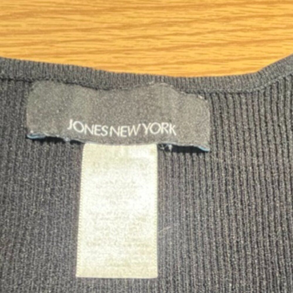 Jones New York Black Rib Knit Tank- Size M - Picture 3 of 5